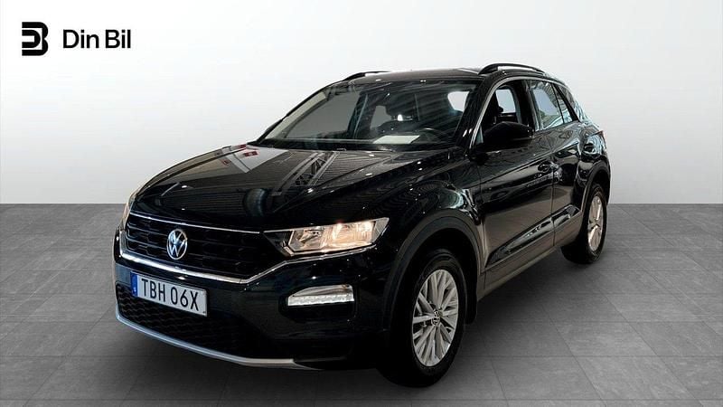 Grå Begagnad 2021 VW T-Roc Style SUV | 194 900 kr (Superpris) - Bild 1/4