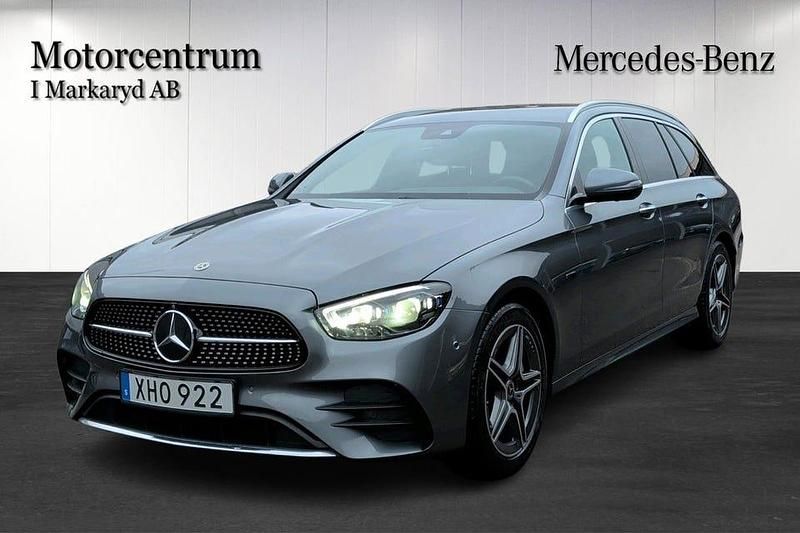 Selenitgrå metallic Begagnad 2021 Mercedes E300 AMG Kombi | 349 000 kr (Marknadspris) - Bild 1/4