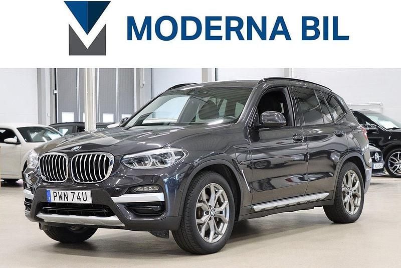 Grå Begagnad 2020 BMW X3 Shadowline SUV | 377 400 kr (Bra pris) - Bild 1/4