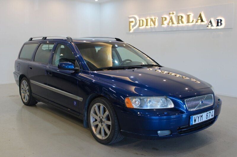 Blå Begagnad 2006 Volvo V70 Ocean Race Kombi | 44 900 kr (Marknadspris) - Bild 1/4