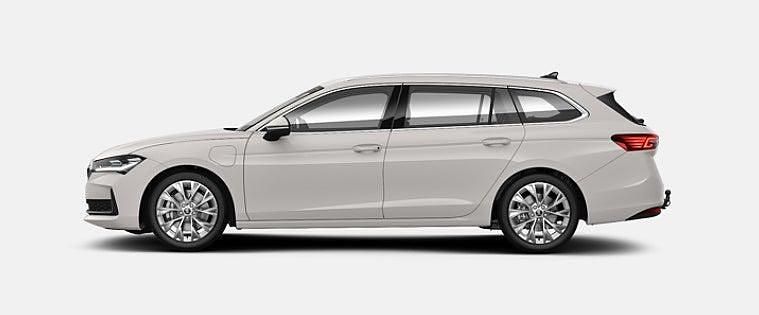 Purity white Ny 2025 Skoda Superb SE L Kombi | 439 900 kr (Marknadspris) - Bild 1/3