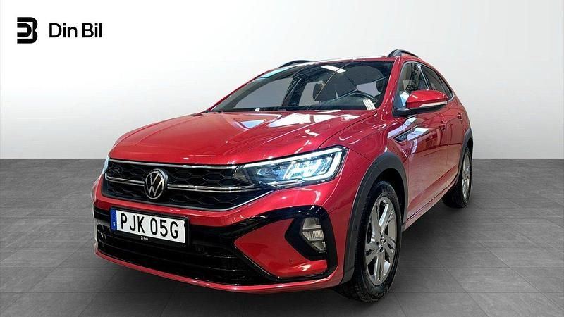 Röd (kings red metallic) Begagnad 2022 VW Taigo R-line SUV | 249 900 kr (Lite dyr) - Bild 1/4