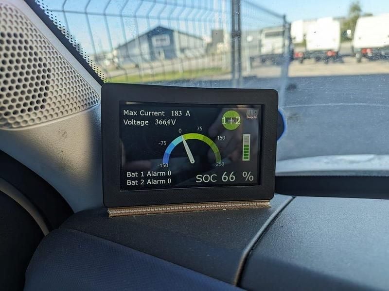 Begagnad Iveco Daily 127 HK (93 kW) 2017 Van