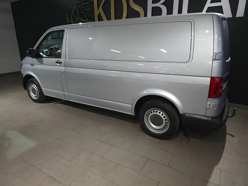 Begagnad VW T6 102 HK (75 kW) 2017 Silver Van