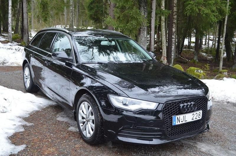 Begagnad Audi A6 177 HK (130 kW) 2014 Kombi