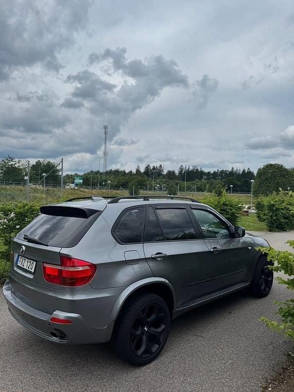 Begagnad BMW X5 235 HK (172 kW) 2007 SUV