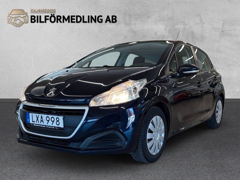 Mörkblå Begagnad 2015 Peugeot 208 Halvkombi | 64 900 kr (Marknadspris) - Bild 1/4