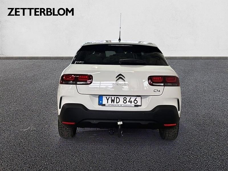 Begagnad Citroën C4 110 HK (80 kW) 2018 Vit SUV