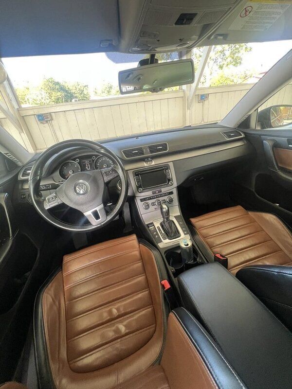 Brun Begagnad 2012 VW Passat GT Kombi | 63 000 kr (Bra pris) - Bild 1/4