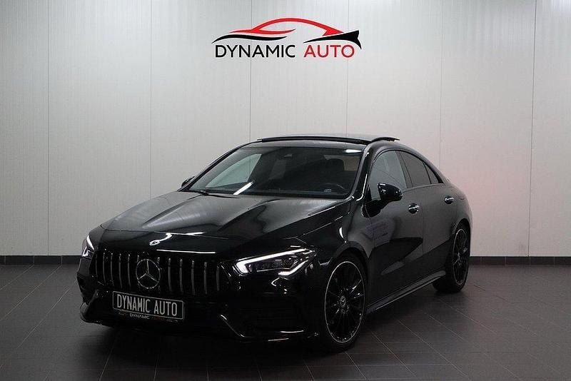 Svart Begagnad 2022 Mercedes CLA180 AMG Sedan | 339 900 kr (Marknadspris) - Bild 1/4