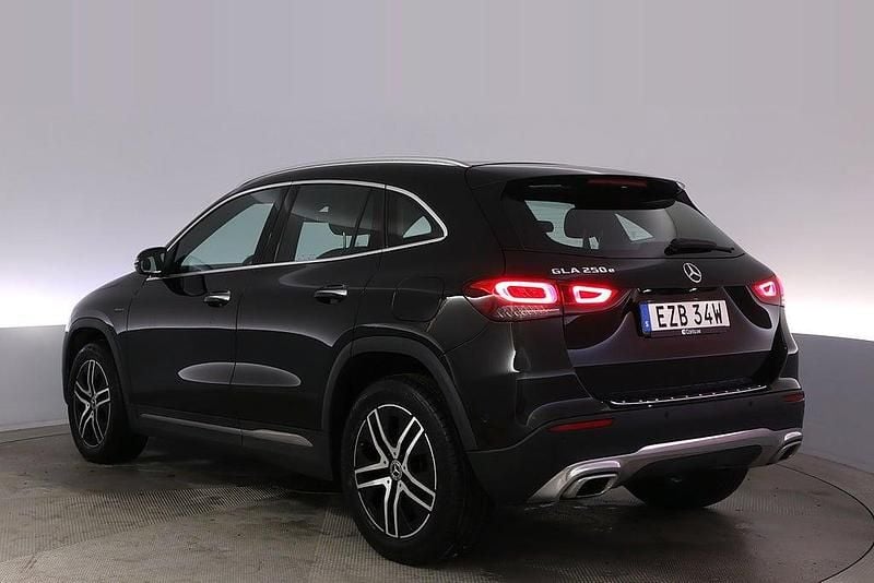 Begagnad Mercedes GLA250 Progressive 218 HK (160 kW) 2020 Svart SUV