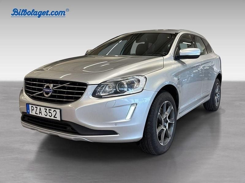 Silver Begagnad 2016 Volvo XC60 Business Edition SUV | 169 900 kr (Marknadspris) - Bild 1/4