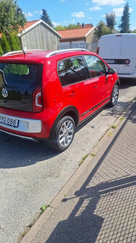 Begagnad VW up! 75 HK (55 kW) 2015 Halvkombi