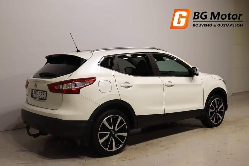 Begagnad Nissan Qashqai 360º 116 HK (85 kW) 2014 Vit SUV
