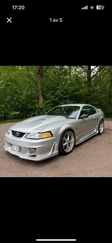 Silver Begagnad 2000 Ford Mustang GT Sportkupé | 100 000 kr (Bra pris) - Bild 1/4