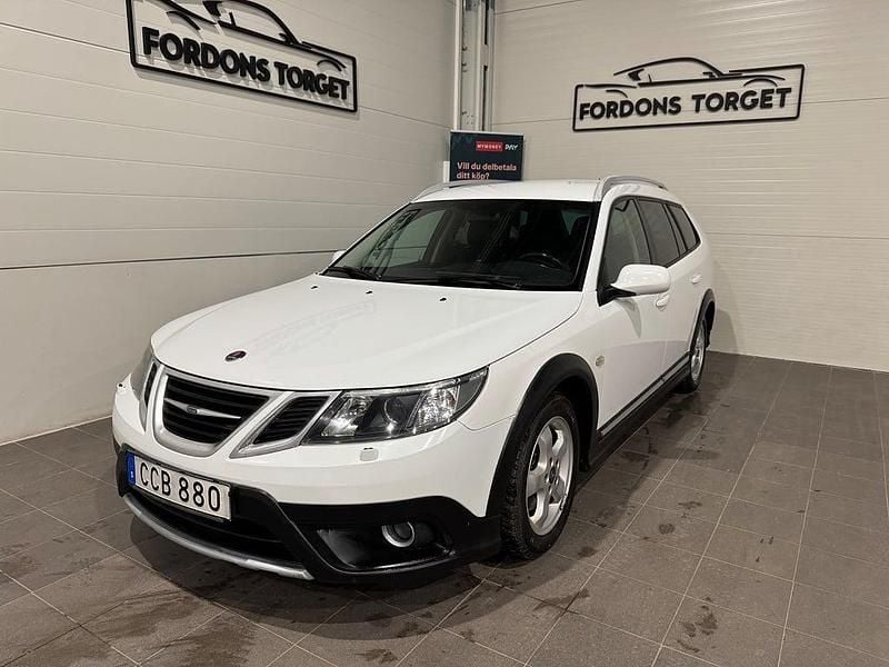 Begagnad Saab 9-3X 180 HK (132 kW) 2010 Vit Kombi