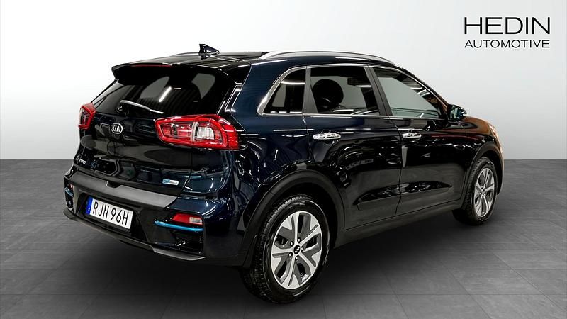 Begagnad Kia e-Niro Advance 150 kW (204 HK) 2019 Blå SUV