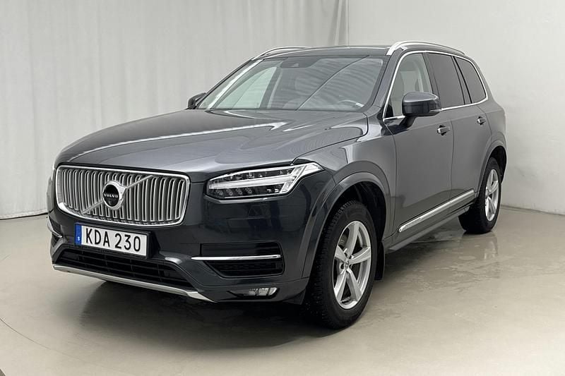 Begagnad Volvo XC90 Inscription 235 HK (172 kW) 2018 Grå SUV