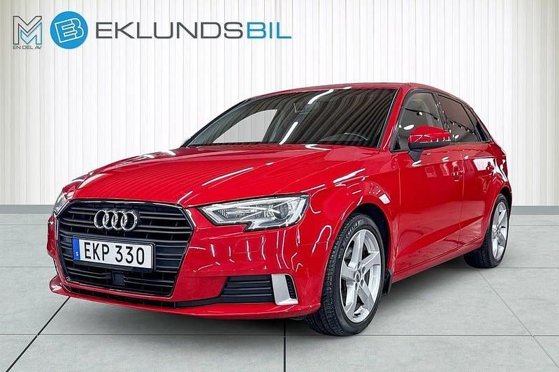 Begagnad Audi A3 Sport 116 HK (85 kW) 2017 Tango red metallic