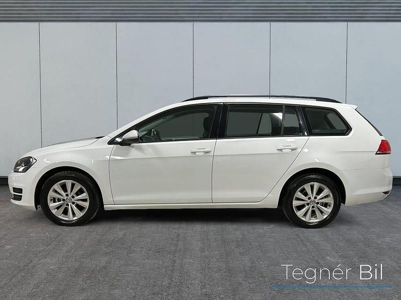 Begagnad VW Golf VII 105 HK (77 kW) 2015 Vit