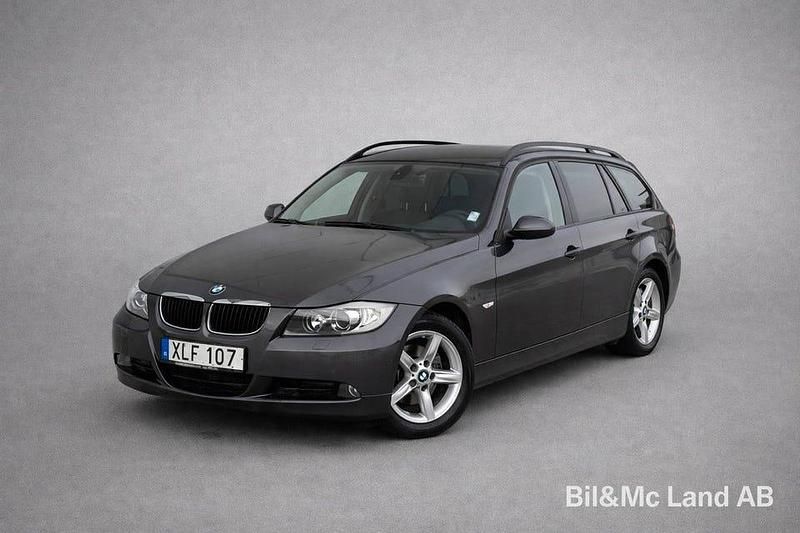 Begagnad BMW 320 163 HK (119 kW) 2007 Grå Kombi