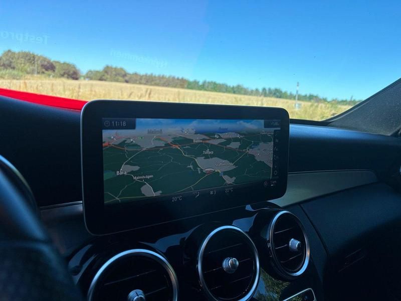 Begagnad Mercedes C220 AMG line 195 HK (143 kW) 2018 Silver Kombi