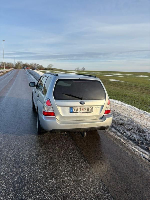 Begagnad Subaru Forester 158 HK (116 kW) 2006 SUV