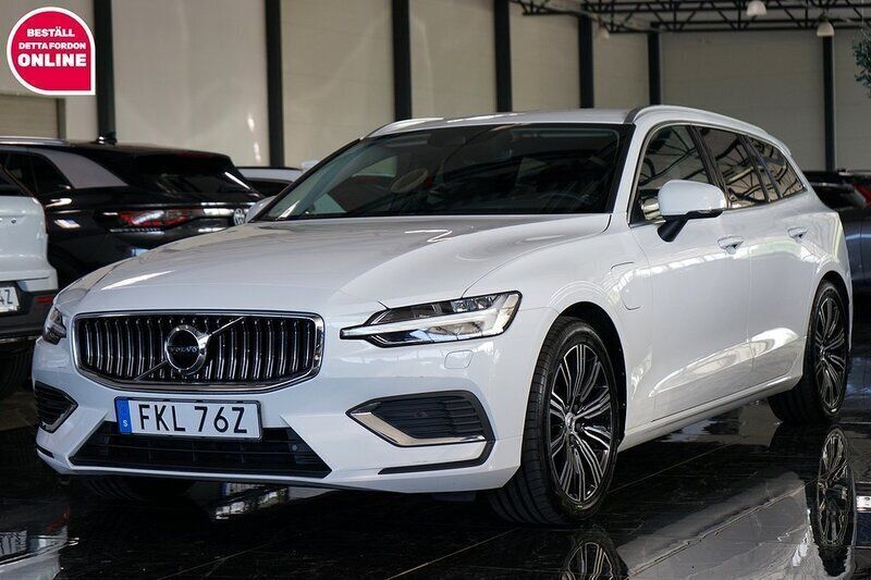 Vit Begagnad 2022 Volvo V60 Inscription Kombi | 329 500 kr (Superpris) - Bild 1/4