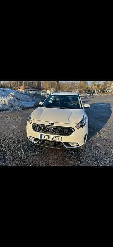 Begagnad 2019 Kia Niro Advance SUV | 175 000 kr (Marknadspris) - Bild 1/4