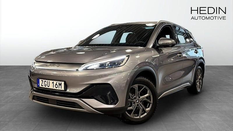Grå Begagnad 2022 BYD Atto 3 Design SUV | 279 900 kr (Marknadspris) - Bild 1/4