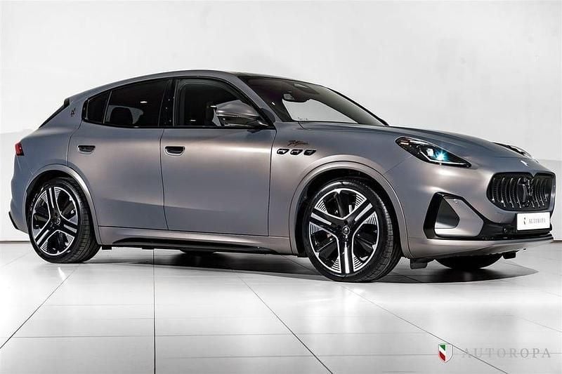 Begagnad Maserati Grecale Folgore 410 kW (558 HK) 2024 Brun SUV