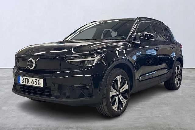 Svart Begagnad 2022 Volvo XC40 Ultimate SUV | 369 900 kr - Bild 1/4
