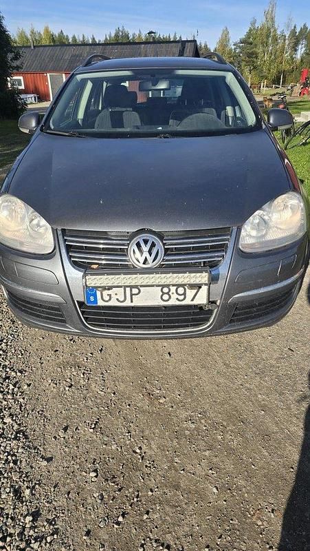 Grå Begagnad 2008 VW Golf VI Kombi | 8 000 kr (Superpris) - Bild 1/4