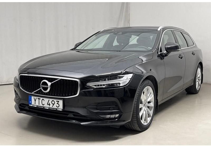Solid black Begagnad 2018 Volvo V90 Kombi | 159 000 kr (Marknadspris) - Bild 1/4