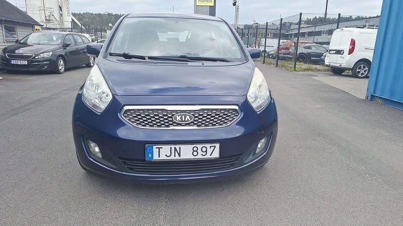 Blå Begagnad 2010 Kia Venga Comfort Halvkombi | 37 900 kr (Marknadspris) - Bild 1/4