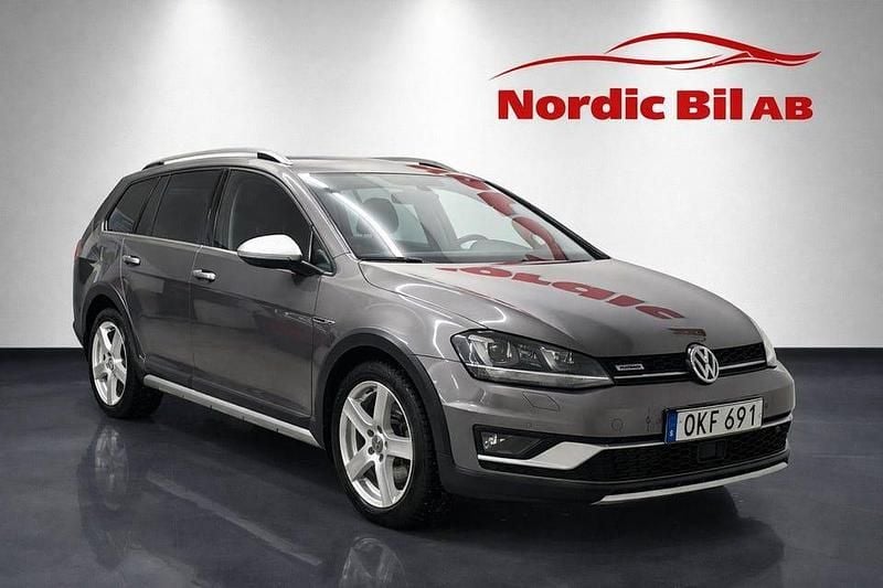 Begagnad VW Golf Alltrack 184 HK (135 kW) 2017 Grå Kombi