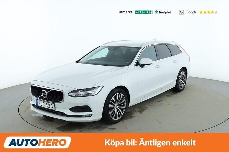 Vit Begagnad 2019 Volvo V90 Momentum Kombi | 260 000 kr (Marknadspris) - Bild 1/4