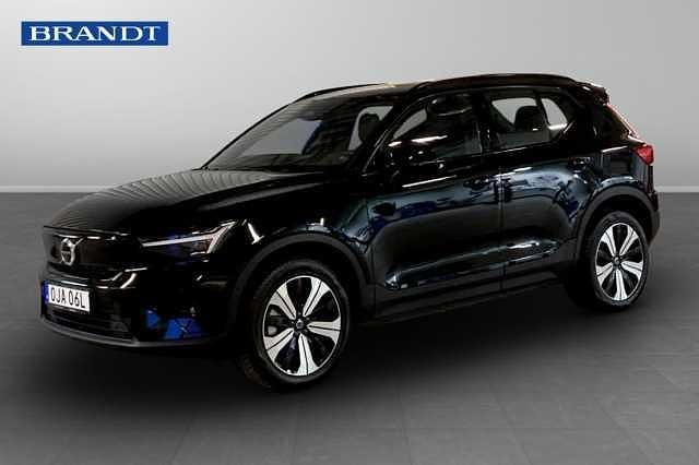 Begagnad 2023 Volvo XC40 SUV | 359 900 kr - Bild 1/3