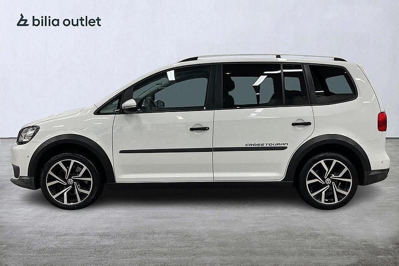 Begagnad VW Touran Cross 2015 Vit Minibuss