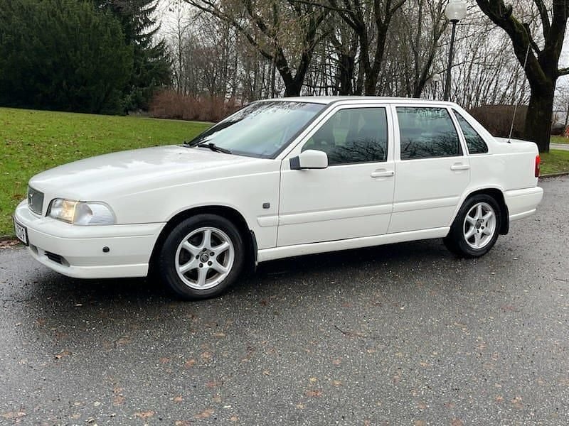 Begagnad 1998 Volvo S70 Sedan | 33 500 kr - Bild 1/4