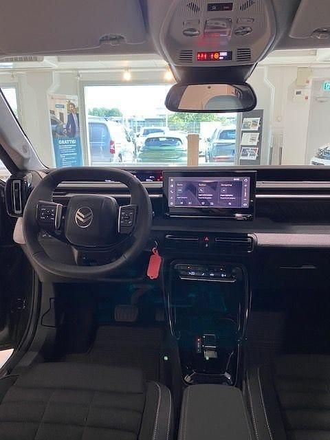 Ny Citroën C4 PureTech 131 HK (96 kW) 2025 Grön Halvkombi