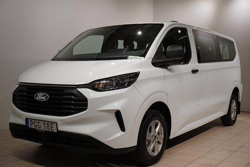 Vit Ny 2024 Ford Transit Custom Trend Kombi | 599 875 kr (Bra pris) - Bild 1/4