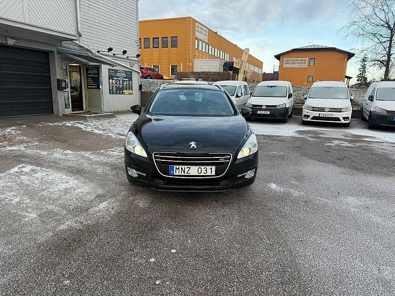 Svart Begagnad 2011 Peugeot 508 Kombi | 39 900 kr (Bra pris) - Bild 1/4