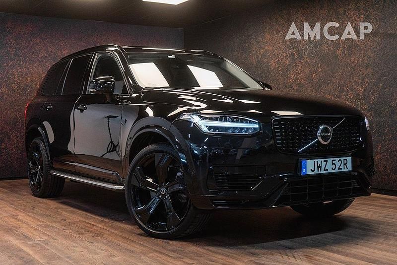 Svart Begagnad 2023 Volvo XC90 Ultimate SUV | 698 500 kr (Bra pris) - Bild 1/4