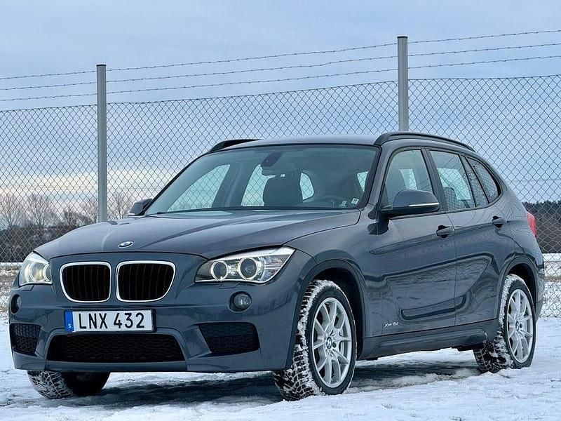 Begagnad BMW X1 M Sport 143 HK (105 kW) 2012 Grå SUV