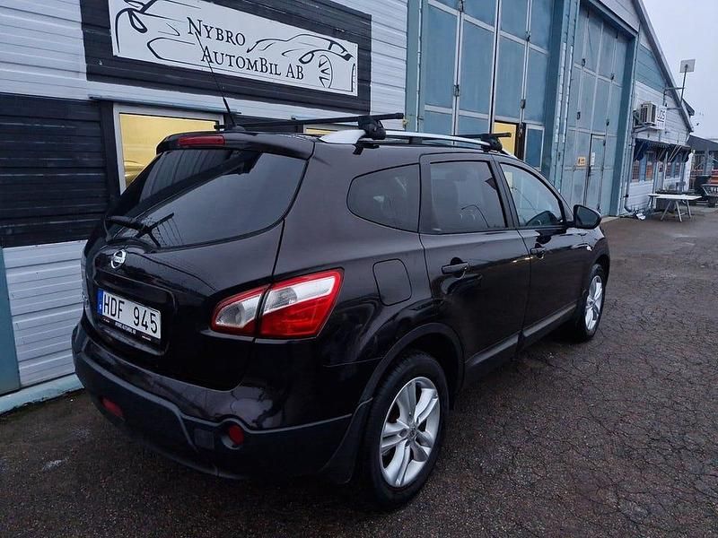Begagnad Nissan Qashqai +2 141 HK (103 kW) 2012 Lila SUV