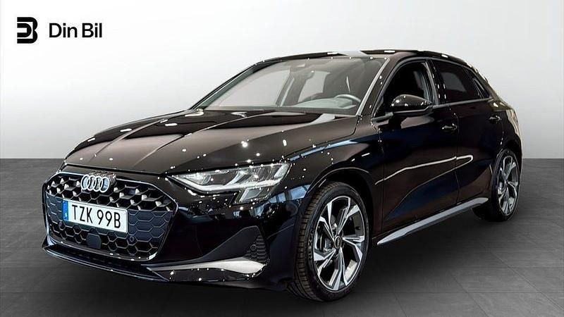 Brilliantsvart Begagnad 2025 Audi A3 Proline Sedan | 329 000 kr (Lite dyr) - Bild 1/4