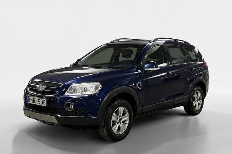 Begagnad Chevrolet Captiva 150 HK (110 kW) 2007 Mörkblå SUV