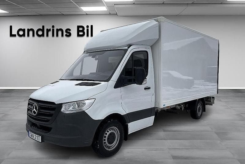 Arktisk vit Begagnad 2023 Mercedes Sprinter Van | 537 375 kr (Dyr) - Bild 1/4