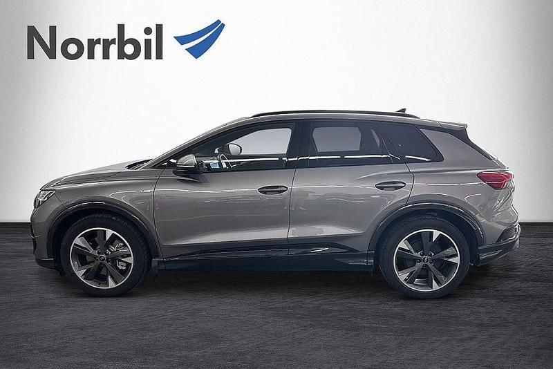 Begagnad Audi Q4 e-tron S-Line 210 kW (286 HK) 2024 Grå SUV